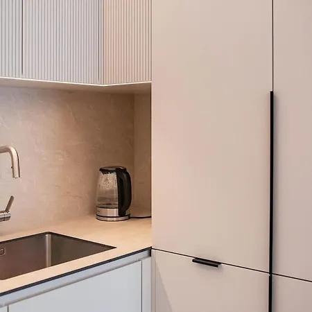 Stylish Next To The Center Lägenhet *